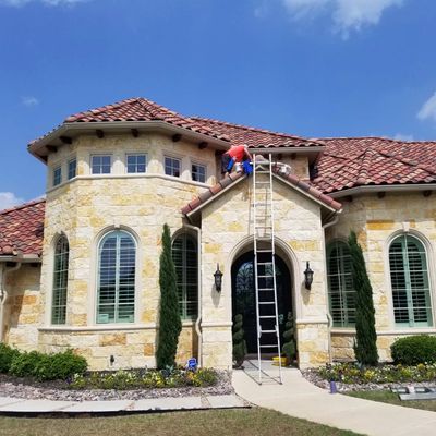Metroplex Window and Gutter Cleaning