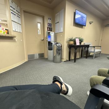 WaveImaging Orange - Lobby - Diagnostic Imaging Near Me - Orange, California WaveImaging Orange - Lobby - Diagnostic Imaging Near Me - Orange, California