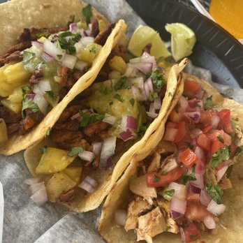 La Casa Del Tacos - Al Pastor & Pollo - Food Stands Near Me - Bridgeville, Pennsylvania