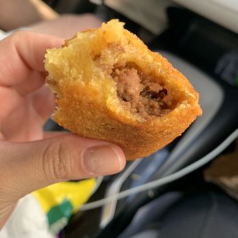 El Rinconcito Latino - Beef alcapurria - Food Stands Near Me - Piñones, Puerto Rico