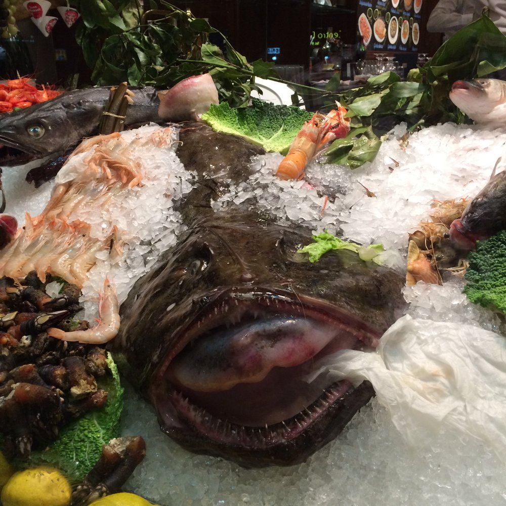 La Maquina - Christopher Mey recommends a visit to this outstanding seafood emporium! - Spanish Near Me - Madrid, M