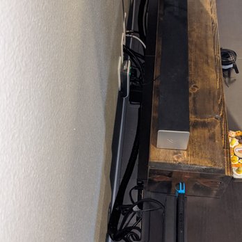 IStar Services - No scratches on walls, we used wire wraps to help with reducing all the chord clutter. - Home Theatre Installation Near Me