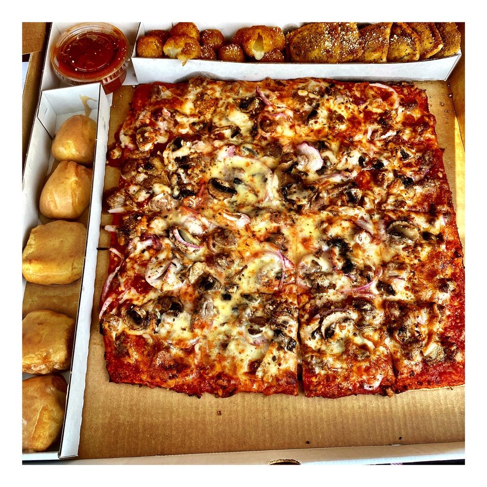 IMO’S PIZZA Updated September 2024 50 Photos & 54 Reviews 10070