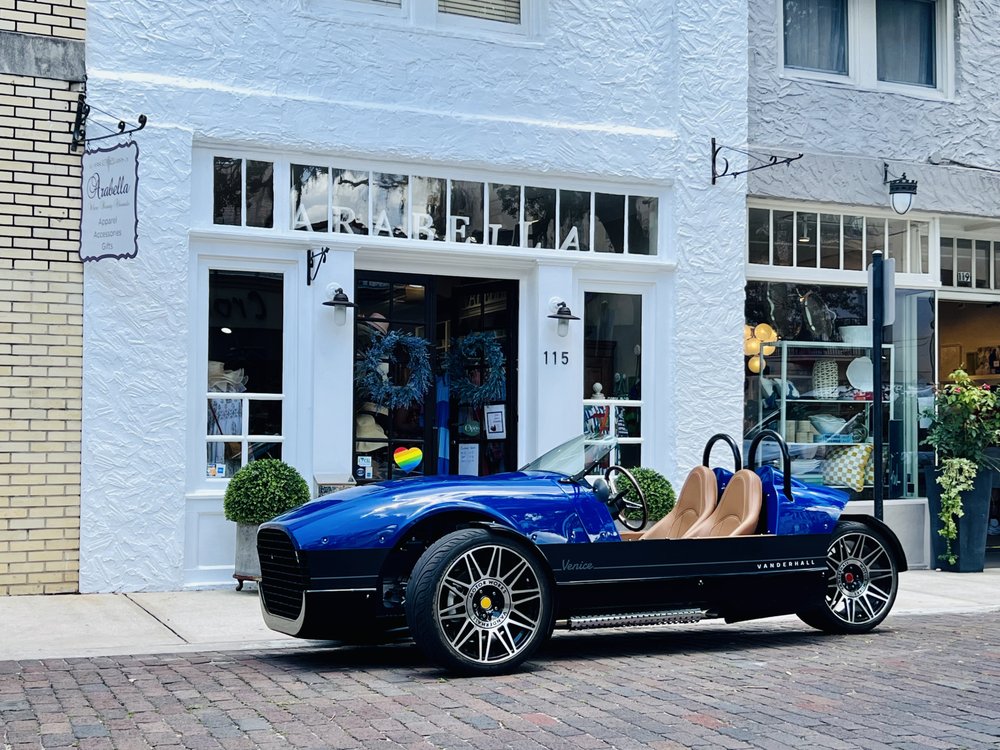 VANDERHALL RENTALS ORLANDO Updated October 2024 Orlando, Florida
