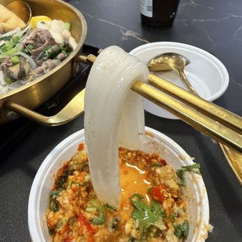 Big Way Hot Pot - Love these chewy noodles - Asian Fusion Near Me - Monterey Park, California Big Way Hot Pot - Love these chewy noodles - Asian Fusion Near Me - Monterey Park, California