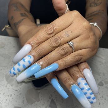 Top 10 Nails - Nail Salons Near Me - Independence, Missouri