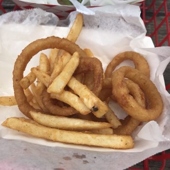 Dinky Diner - Half order of fries and Half order Onion Rings... not worth price. - Food Trucks Near Me - Clarksburg, California
