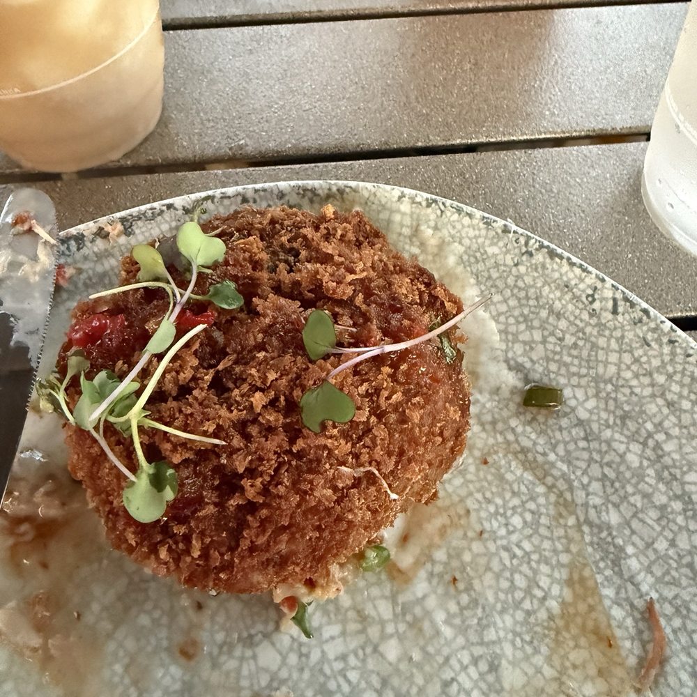 Longboards - Crab cakes - Bars Near Me - Kapolei, Hawaii Longboards - Crab cakes - Bars Near Me - Kapolei, Hawaii