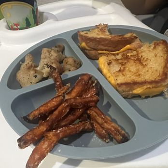 Habit Burger & Grill - Half of the kids meal (grilled cheese and sweet potato fries) - Salad Near Me - Union City, California Habit Burger & Grill - Half of the kids meal (grilled cheese and sweet potato fries) - Salad Near Me - Union City, California