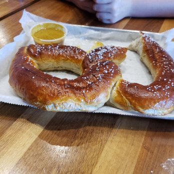 Brgr Stop - American Near Me - Fort Lauderdale, Florida
