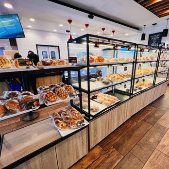 85°C Bakery Cafe-Bellevue - Breads and pastries - Bakeries Near Me - Bellevue, Washington