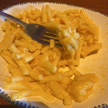 Red Lobster - Kids Mac and cheese was instant Kraft Mac and cheese cup size. - Seafood Near Me - Spartanburg, South Carolina Red Lobster - Kids Mac and cheese was instant Kraft Mac and cheese cup size. - Seafood Near Me - Spartanburg, South Carolina