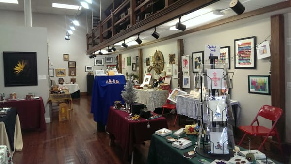 Downtown Artists Co-Op and Gallery by null