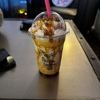 Daily Grind Coffee Bar - Maple pecan latte - Coffee & Tea Near Me - Lancaster, South Carolina