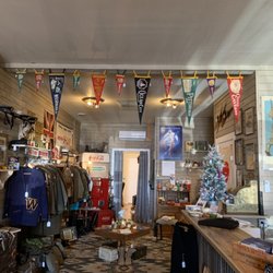 Sea Dog Merchants - Interior photo