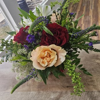 Freedom Floral - Florists Near Me - Whitehall, Montana