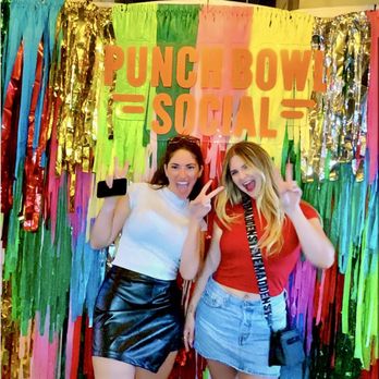 Punch Bowl Social - Photo op - Gastropubs Near Me - Chicago, Illinois