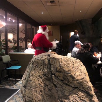 Anthony's Fish Grotto - Santa - Seafood Near Me - La Mesa, California
