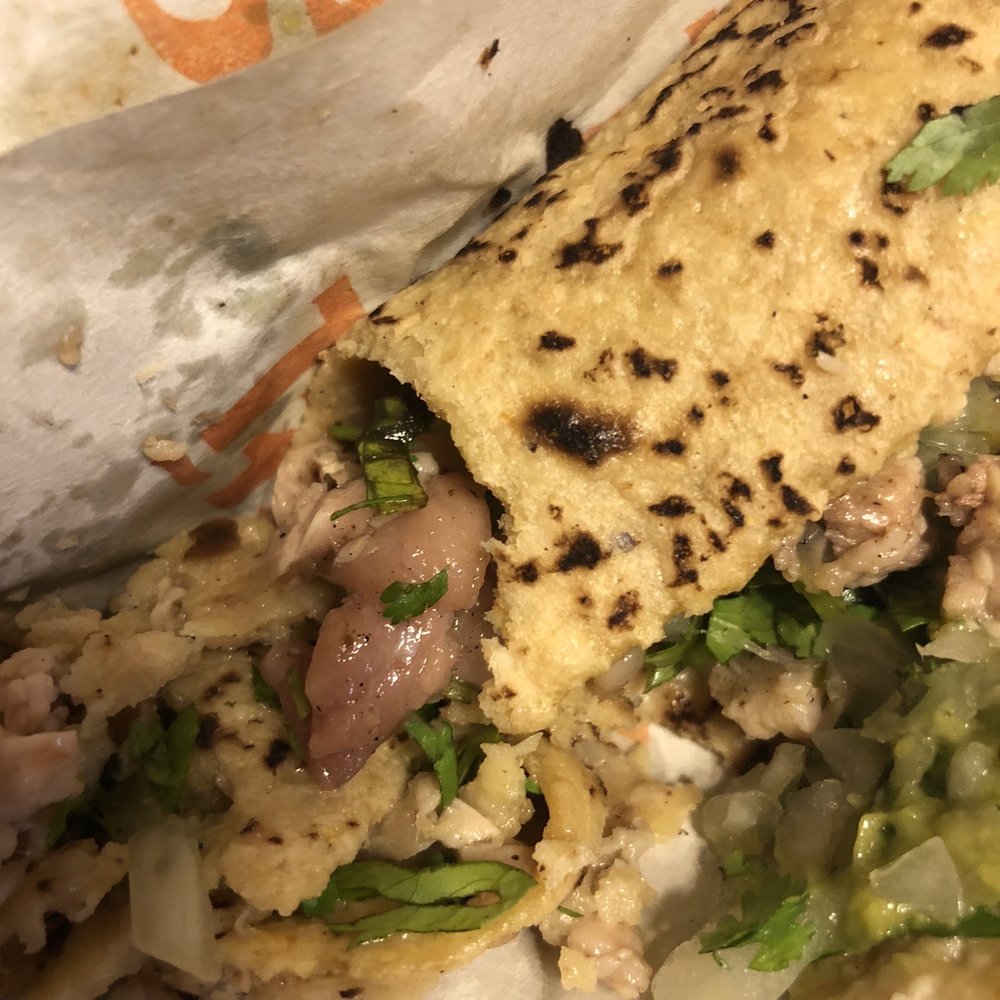 Tacos 1986 - raw chicken meat - Tacos Near Me - Burbank, California Tacos 1986 - raw chicken meat - Tacos Near Me - Burbank, California