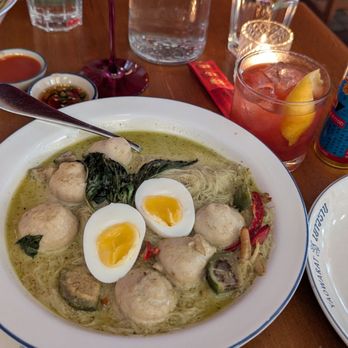 Yaowarat - Fish ball green curry - Thai Near Me - Portland, Oregon Yaowarat - Fish ball green curry - Thai Near Me - Portland, Oregon
