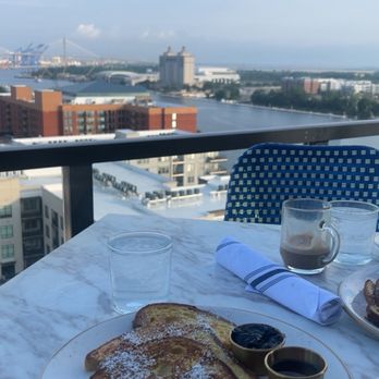 Bar Julian - French toast and coffee - Cocktail Bars Near Me - Savannah, Georgia