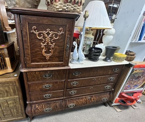 Hyde Park Consignments