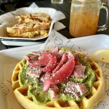 Finding Home Farms - Wafflecado Toast, Breakfast Sandwich and Apple Cider - Cafes Near Me - Middletown, New York Finding Home Farms - Wafflecado Toast, Breakfast Sandwich and Apple Cider - Cafes Near Me - Middletown, New York