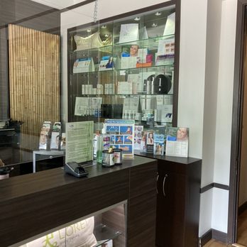 Aromas MedSpa - Front desk - Skin Care Near Me - Weston, Florida