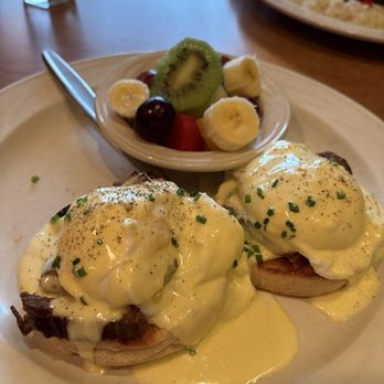 Jumps - Benedict was amazing! - New American Near Me - Grosse Pointe Farms, Michigan