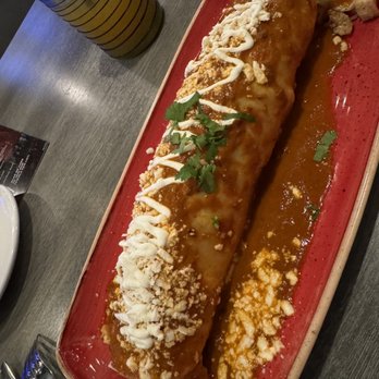 Condesa - Warwick - California burrito with chicken - Mexican Near Me - West Warwick, Rhode Island Condesa - Warwick - California burrito with chicken - Mexican Near Me - West Warwick, Rhode Island