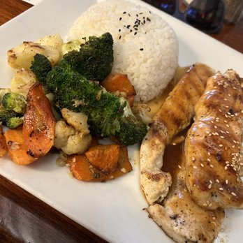 Whiskey Bar Kitchen - Teriyaki chicken plate - Pubs Near Me - Augusta, Georgia