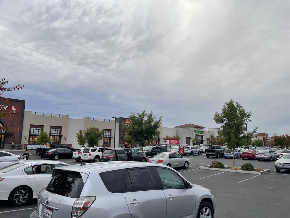 CROCKER VILLAGE SHOPPING CENTER Updated October 2024 3680 Crocker