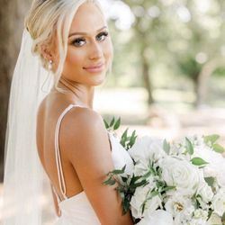Kissed Studio - Wedding Plan: -Consultation -book 3 days before your wedding