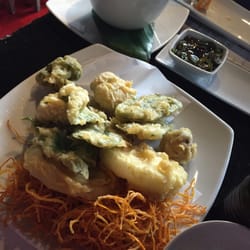 Sushi Itto - Tempera de verduras gordo pero buenísimo .. Algo mas light tuna don!