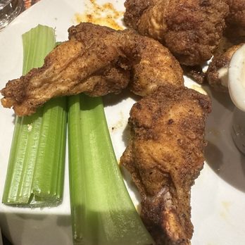 Outback Steakhouse - Kookaburra Wings - Steakhouses Near Me - Overland Park, Kansas Outback Steakhouse - Kookaburra Wings - Steakhouses Near Me - Overland Park, Kansas
