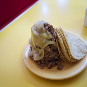 El Huequito - Al Pastor especial con queso - Tacos Near Me - México, D.F., DIF El Huequito - Al Pastor especial con queso - Tacos Near Me - México, D.F., DIF