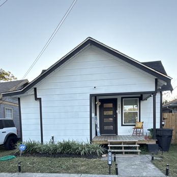 The Velvet Strand - Front of Property - Hair Stylists Near Me - Houston, Texas The Velvet Strand - Front of Property - Hair Stylists Near Me - Houston, Texas