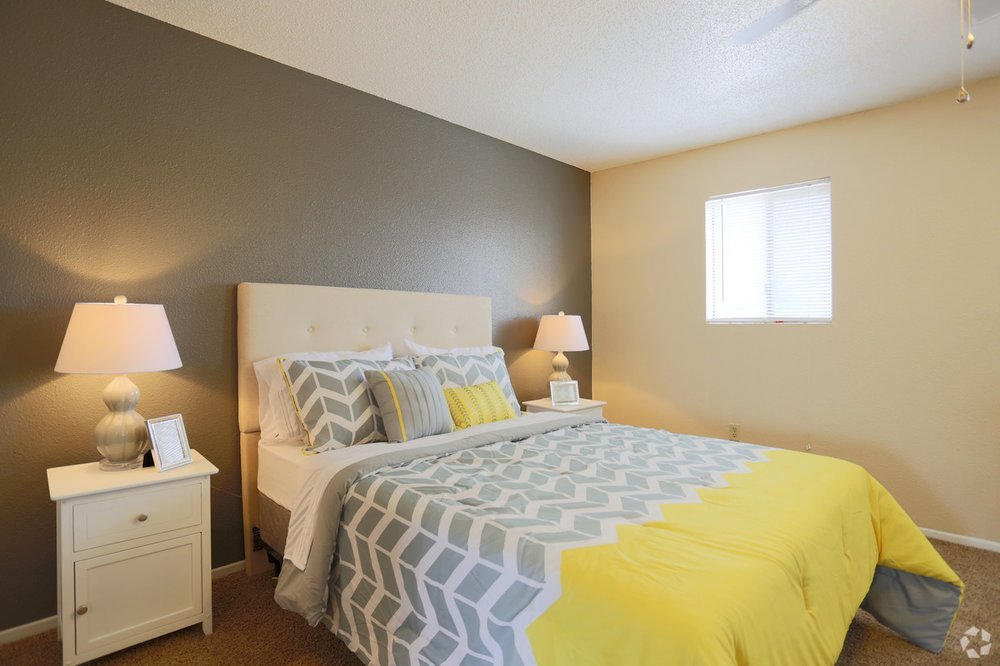 LA ESTANCIA APARTMENTS 17 Photos 7900 Viscount Blvd, El Paso, Texas