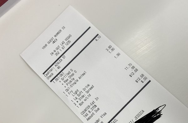 In-N-Out Burger by null