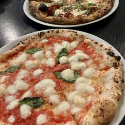 12in Bufala Margherita and Williamsburg 12in Bufala Margherita and Williamsburg
