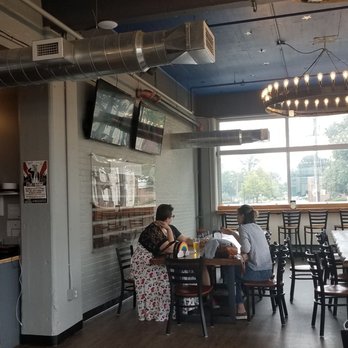 Thomas Hooker Brewery - Breweries Near Me - Hartford, Connecticut