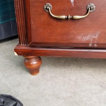 Prime Moving - dresser leg not removed prior to moving. the leg was bent during moving and was unable to be reshaped to stand correctly. - Movers Near Me - Irvine, California Prime Moving - dresser leg not removed prior to moving. the leg was bent during moving and was unable to be reshaped to stand correctly. - Movers Near Me - Irvine, California