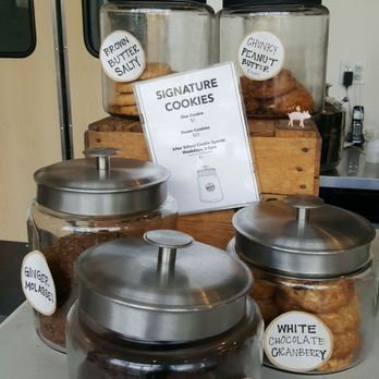 The Good Batch - Signature cookies for $1 happy hour (2p-5p M-F) - Bakeries Near Me - Brooklyn, New York The Good Batch - Signature cookies for $1 happy hour (2p-5p M-F) - Bakeries Near Me - Brooklyn, New York