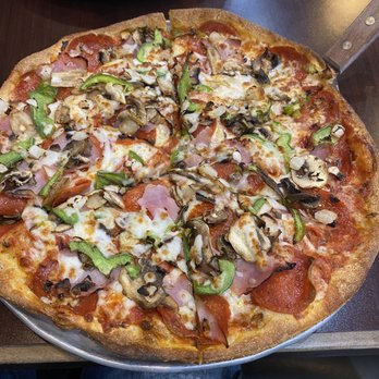 Barro's Pizza - Pizza Near Me - Scottsdale, Arizona