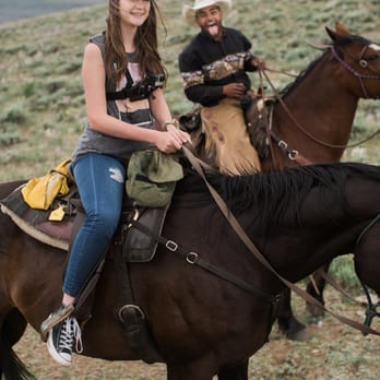 Rusty Spurr Ranch - 2 hour tour - Horseback Riding Near Me - Kremmling, Colorado Rusty Spurr Ranch - 2 hour tour - Horseback Riding Near Me - Kremmling, Colorado
