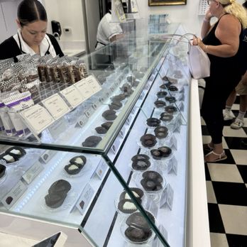See's Candies - Candy Stores Near Me - Los Angeles, California