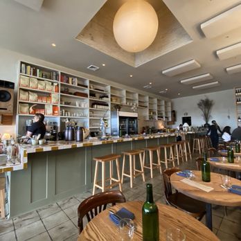 Bar Betsy - Bars Near Me - Altadena, California