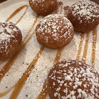 Brightside California Kitchen - Chocolate Beignets - Cocktail Bars Near Me - Santa Monica, California