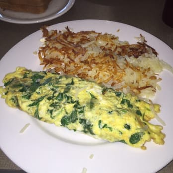 Le Andos Cafe - Spinach and Feta Omelet - Salad Near Me - Macomb, Michigan Le Andos Cafe - Spinach and Feta Omelet - Salad Near Me - Macomb, Michigan