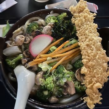Sushi Garden - Nabaeyaki udon (very satisfying with lots of veggies) - Sushi Bars Near Me - Capitola, California